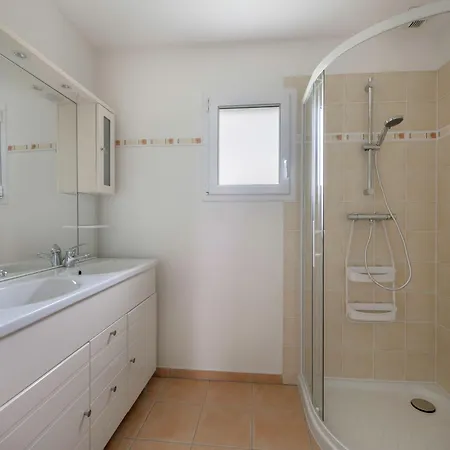 Maison Moderne Pour 5 - 950M Des Marais * Saint-Molf