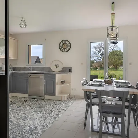 Maison Moderne Pour 5 - 950M Des Marais * Saint-Molf